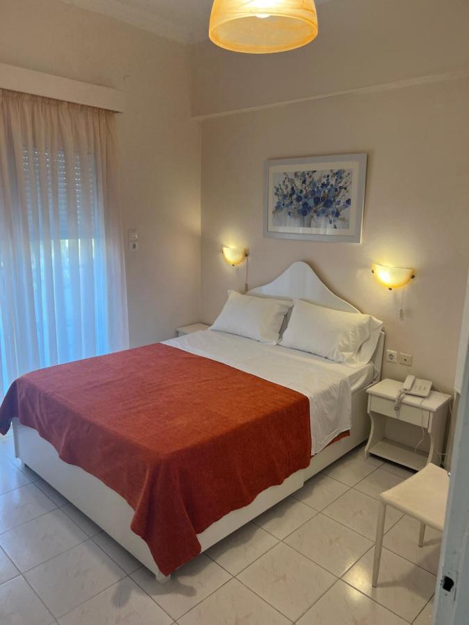 Lefka Ori * Chrissi Akti Chania