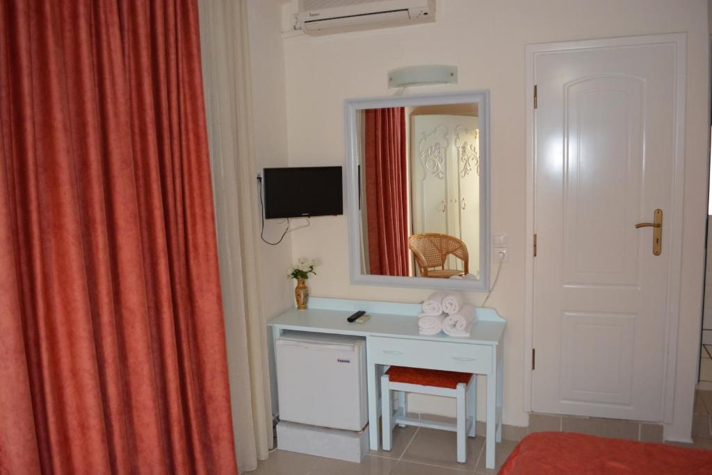 Lefka Ori City Chania (Crete)